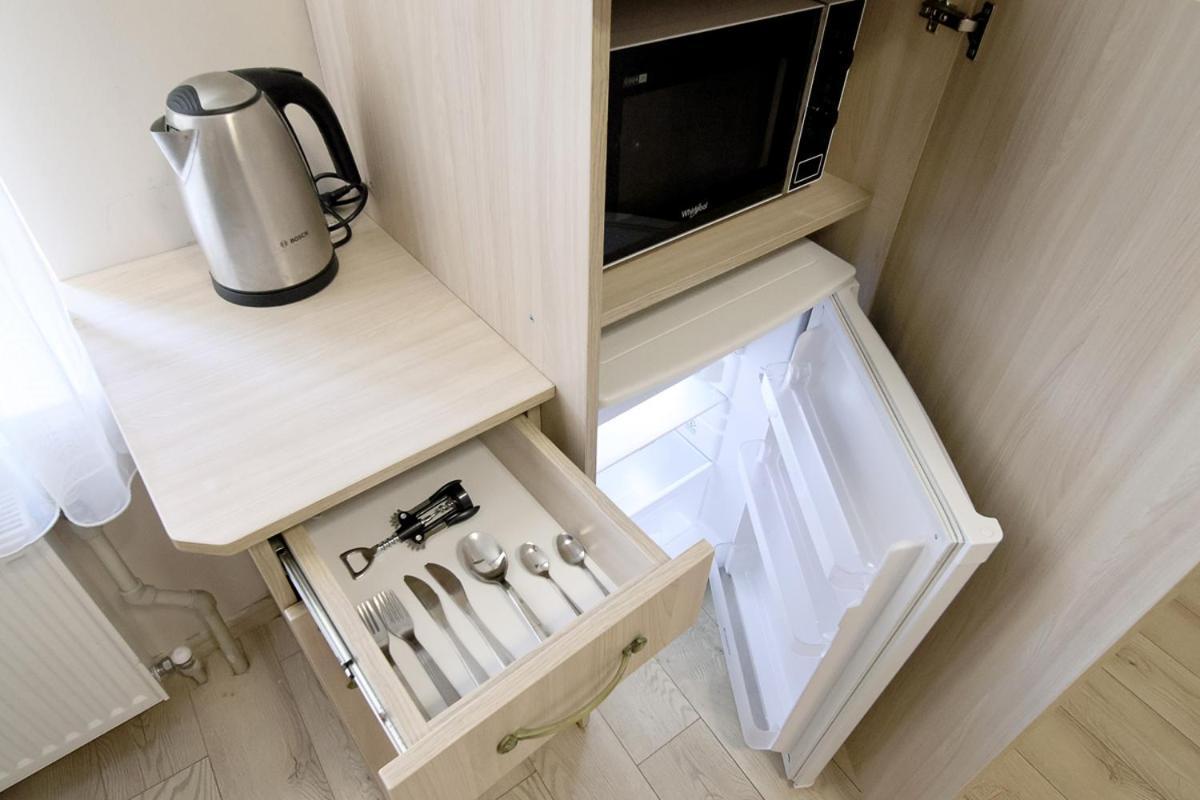 לבוב Buk Apartments On Doroshenka 25 מראה חיצוני תמונה